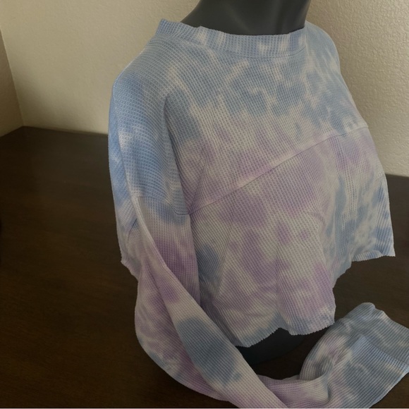 cute tie dye top - Picture 7 of 7
